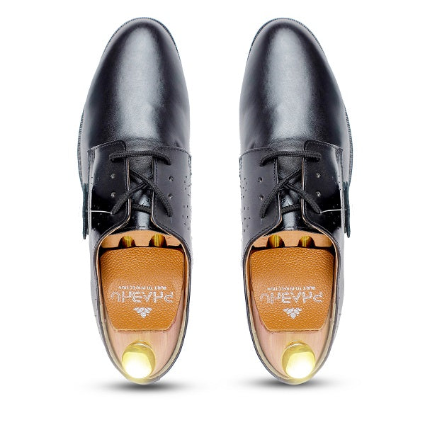 black italian leather derby shoes for men