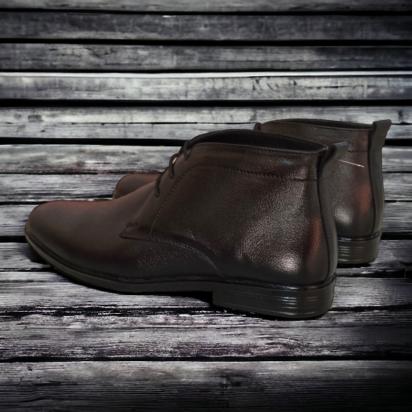 buy leather chukka boot