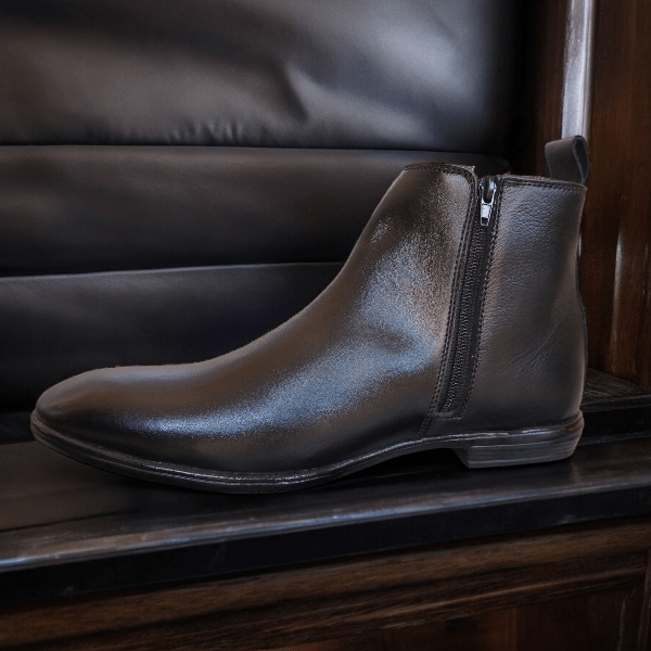 Yasiel Black Zipper Chelsea Boot